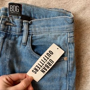 NWT BDG Girlfriend Jeans